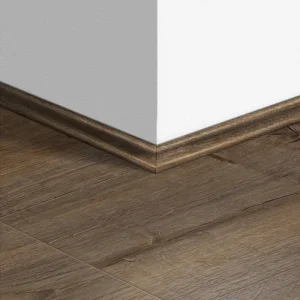 Quick Step Cambridge Oak Dark Laminate Scotia 2.4m QS1664
