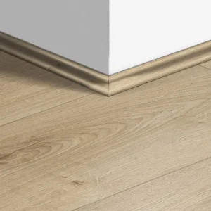 Quick Step Classic Oak Beige Laminate Scotia 2.4m QS1847